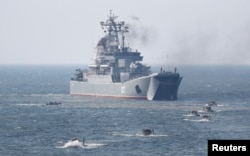 Навчання Балтійського флоту ВМФ Росії з висадки морського десанту на полігоні Хмелівка в Калінінградській області Росії, 4 квітня 2019 року