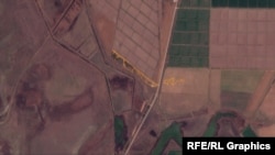 Супутниковий знімок: окопи на місці лісосмуги між селами Ішунь і Воронцівка, 14 березня 2023 року