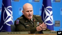 Генерал Крістофер Каволі, верховний командувач сил союзників по НАТО в Європі